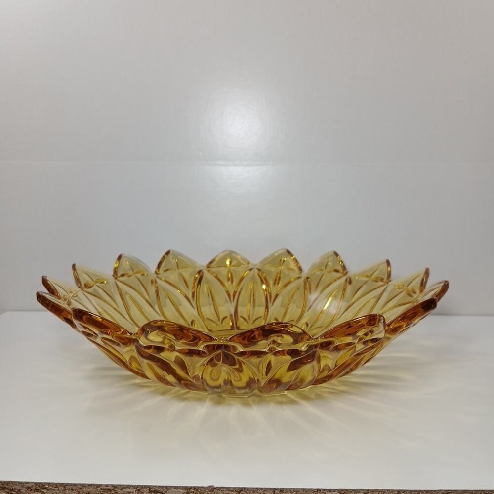 Vintage Federal Glass Flower Sunflower Petal Bowl Large Yellow Amber - Picture 5 of 16